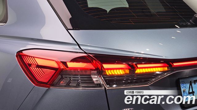 Audi Q4 e-tron (F4) 40 Premium 2022 — фото 23