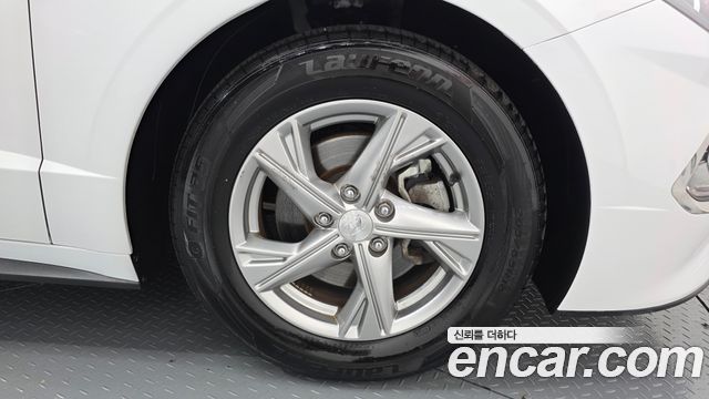 Hyundai Sonata (DN8) 2.0 LPG(rental car) Style 2020 — фото 27