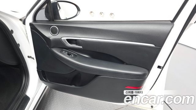 Hyundai Sonata (DN8) 2.0 LPG(rental car) Style 2020 — фото 30