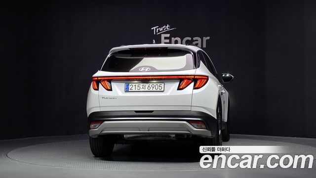 Hyundai Tucson Hybrid (NX4) HEV 1.6 2WD Inspiration 2024 — фото 4