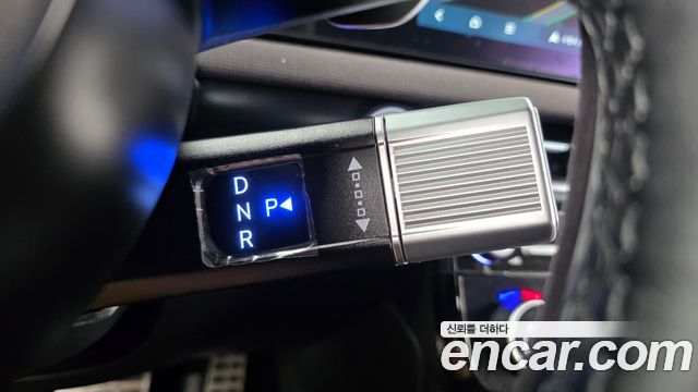 Hyundai Tucson Hybrid (NX4) HEV 1.6 2WD Inspiration 2024 — фото 9