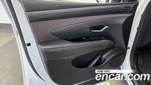 Hyundai Tucson Hybrid (NX4) HEV 1.6 2WD Inspiration 2024 — фото 24