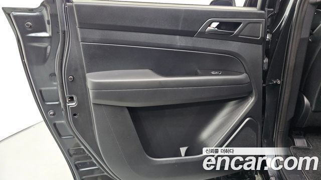 KG Mobility (SsangYong) Rexton Sports Diesel 2.2 4WD Prestige 2021 — фото 25