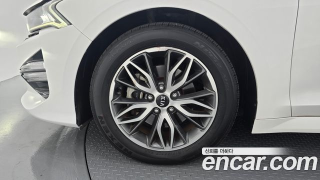 Kia K5 (III) 2.0 Prestige 2021 — фото 5