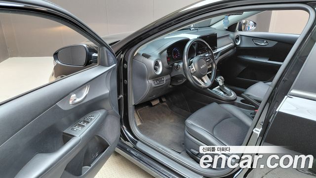 Kia K3 (II) 1.6 Trendy 2023 — фото 10