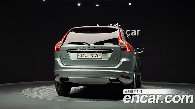 Volvo XC60 D3 1st 2016 — фото 4