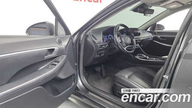 Hyundai Sonata (DN8) 2.0 Premium 2021 — фото 10