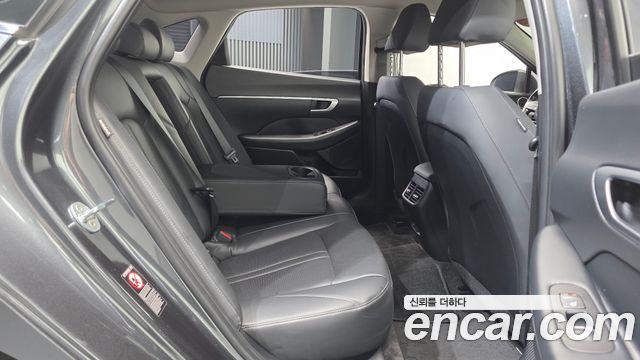 Hyundai Sonata (DN8) 2.0 Premium 2021 — фото 12