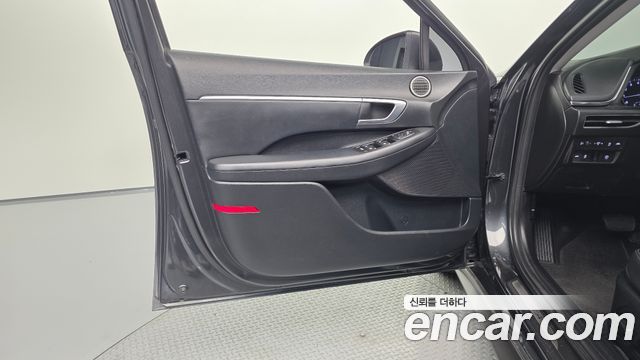 Hyundai Sonata (DN8) 2.0 Premium 2021 — фото 24