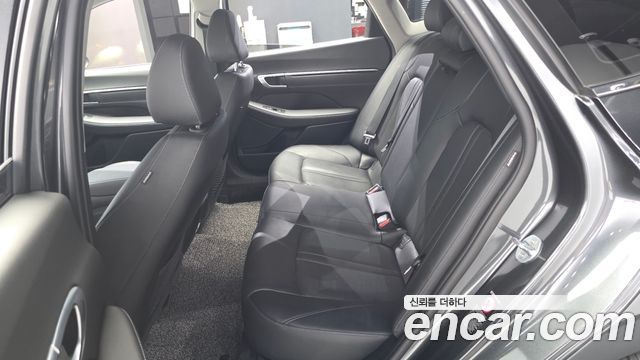Hyundai Sonata (DN8) 2.0 LPG(Disabled Person) Premium 2022 — фото 12