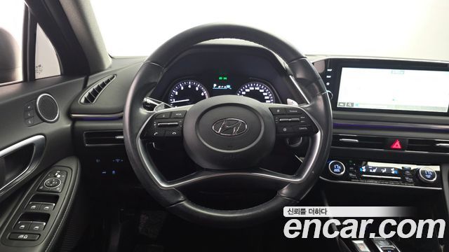Hyundai Sonata (DN8) 2.0 LPG(Disabled Person) Premium 2022 — фото 13