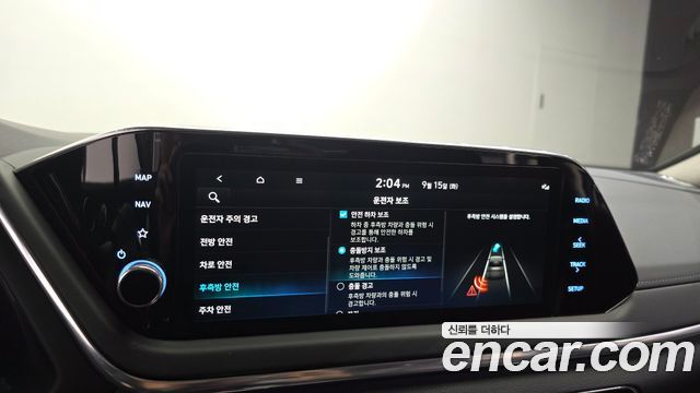 Hyundai Sonata (DN8) 2.0 LPG(Disabled Person) Premium 2022 — фото 18