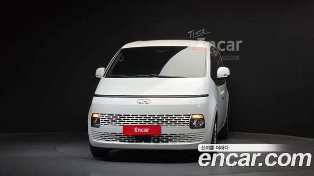 Hyundai Staria L3.5 Cargo 5-Seater Modern 2023 — фото 3