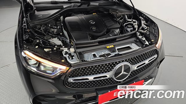 Mercedes-Benz GLC-Class (X254) GLC300 4MATIC AMG Line 2024 — фото 6