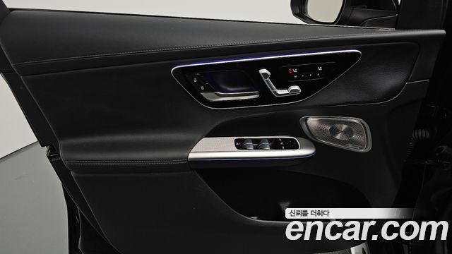 Mercedes-Benz GLC-Class (X254) GLC300 4MATIC AMG Line 2024 — фото 24