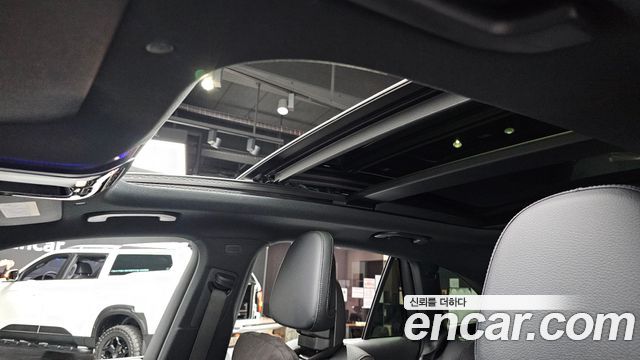 Mercedes-Benz GLC-Class (X254) GLC300 4MATIC AMG Line 2024 — фото 28