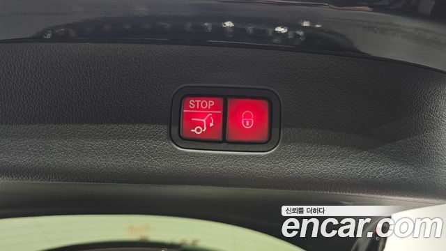 Mercedes-Benz GLC-Class (X254) GLC300 4MATIC AMG Line 2024 — фото 33