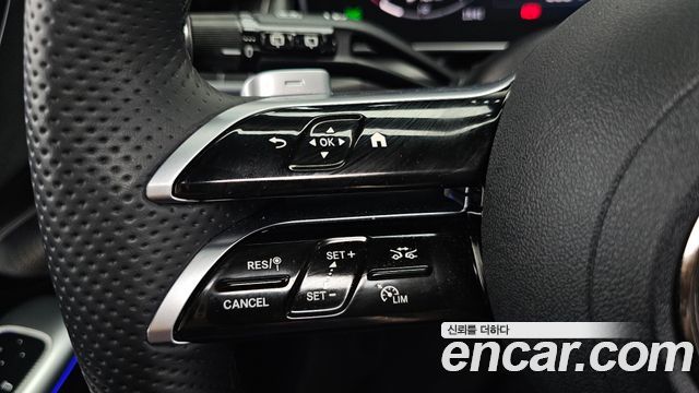 Mercedes-Benz GLC-Class (X254) GLC300 4MATIC AMG Line 2024 — фото 34