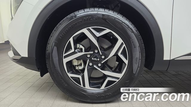 Kia Sportage (V) Diesel 2.0 4WD Trendy 2023 — фото 5
