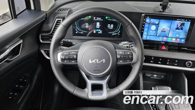 Kia Sportage (V) Diesel 2.0 4WD Trendy 2023 — фото 14