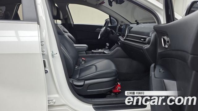 Kia Sportage (V) Diesel 2.0 4WD Trendy 2023 — фото 26