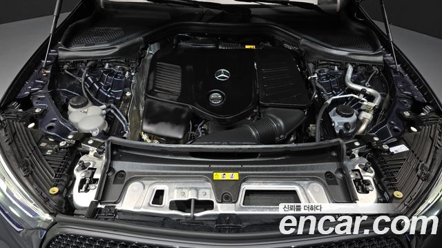 Mercedes-Benz GLC-Class (X254) GLC300 4MATIC Coupe 2024 — фото 6