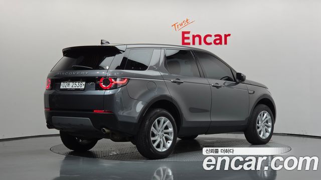 Land Rover Discovery Sport 2.0 TD4 SE 2017 — фото 2