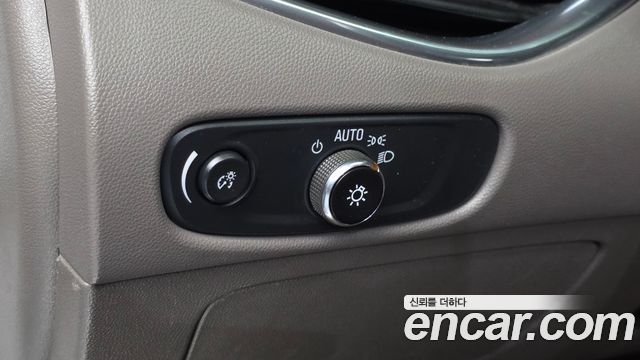 Chevrolet Malibu 2.0 Turbo LTZ Premium 2017 — фото 21
