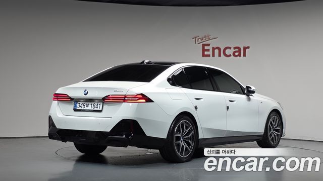 BMW 5 Series (G60) 520i M Sport 2024 — фото 2