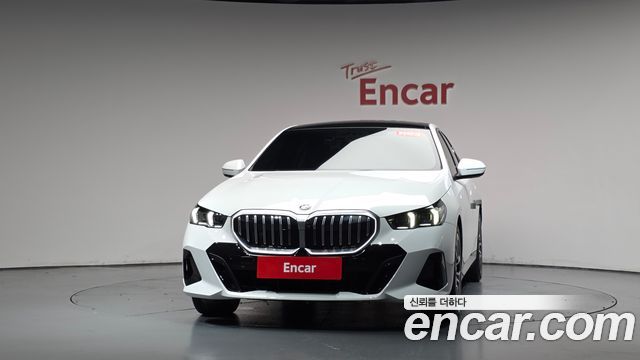 BMW 5 Series (G60) 520i M Sport 2024 — фото 3
