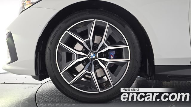 BMW 5 Series (G60) 520i M Sport 2024 — фото 5