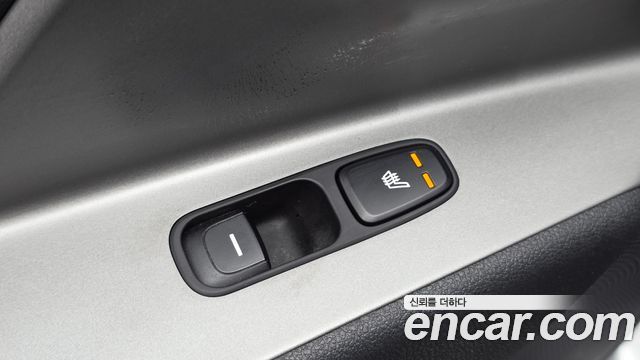Kia Niro Plus Air 2023 — фото 23