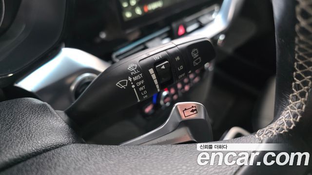 Kia Niro Plus Air 2023 — фото 35