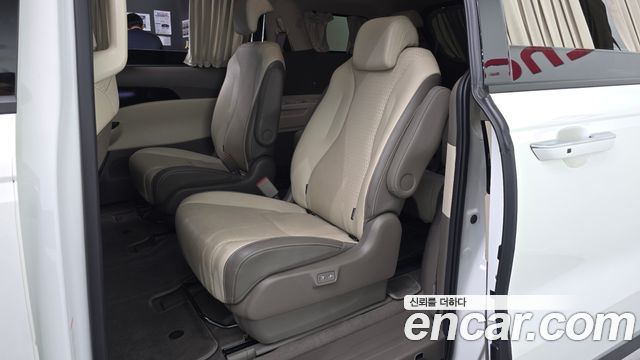 Kia Carnival (IV) Gasoline 9-Seater Hi-Limousine Signature 2023 — фото 11