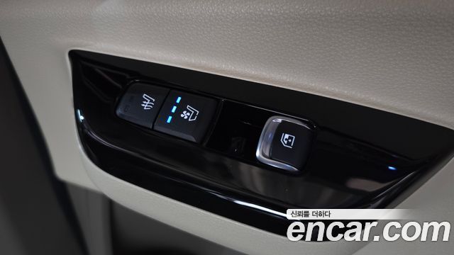 Kia Carnival (IV) Gasoline 9-Seater Hi-Limousine Signature 2023 — фото 16
