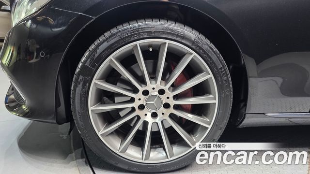 Mercedes-Benz E-Class (W213) E300 4MATIC Exclusive 2019 — фото 5