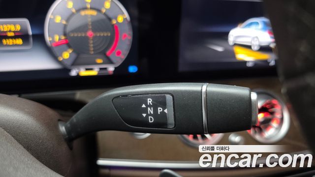 Mercedes-Benz E-Class (W213) E300 4MATIC Exclusive 2019 — фото 9