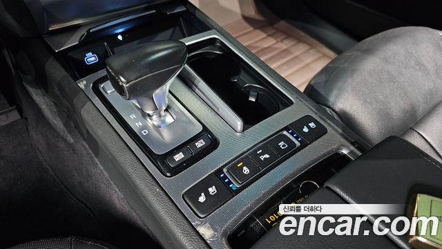 Genesis G80 2.2D Luxury 2019 — фото 9