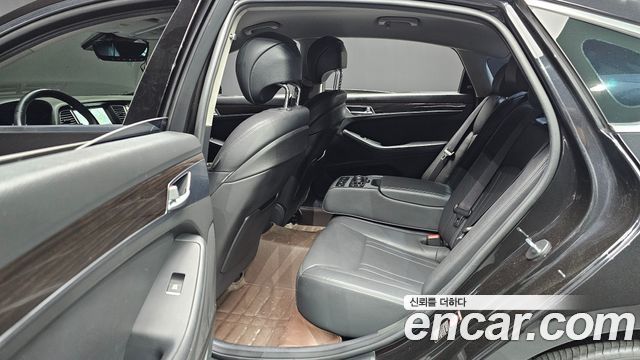 Genesis G80 2.2D Luxury 2019 — фото 13