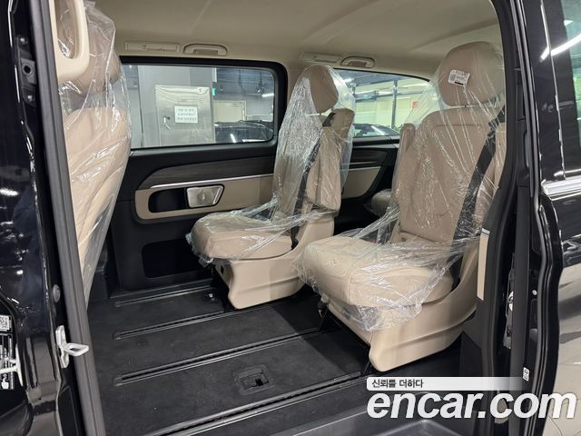 Mercedes-Benz V-Class V300 CDI W447 2025 — фото 17