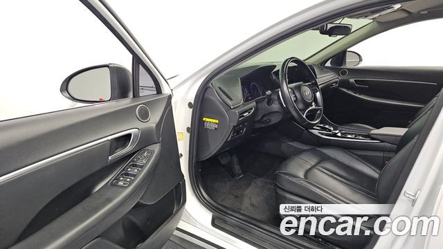 Hyundai Sonata (DN8) 2.0 LPG(rental car) Smart 2020 — фото 10