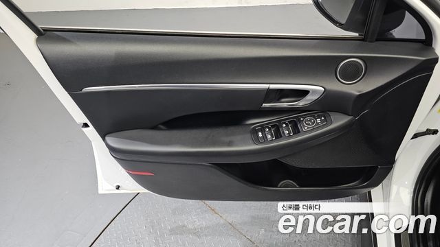 Hyundai Sonata (DN8) 2.0 LPG(rental car) Smart 2020 — фото 24