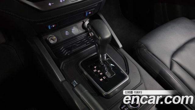 KG Mobility (SsangYong) Rexton Sports Khan Diesel 2.2 4WD Culman Prestige 2024 — фото 9