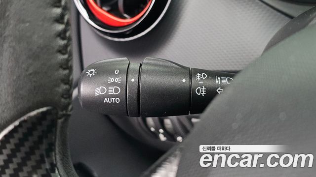 Renault Korea QM3 RE Signature 2015 — фото 16