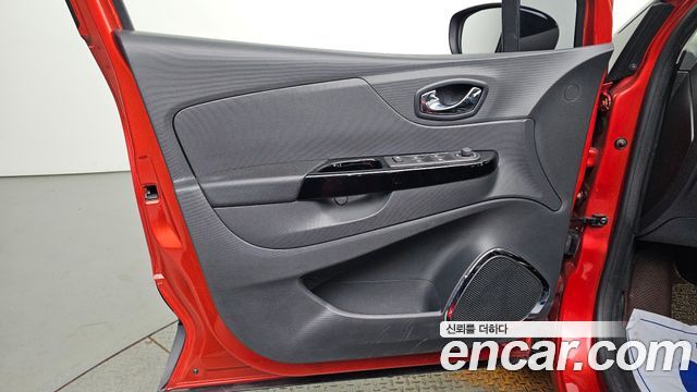 Renault Korea QM3 RE Signature 2015 — фото 24