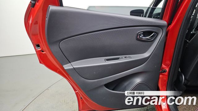 Renault Korea QM3 RE Signature 2015 — фото 25
