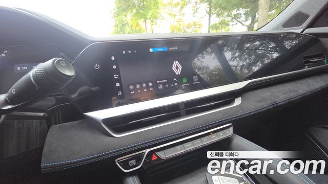 Renault Korea Grand Koleos 1.5 E-TECH Esprit Alphine 2WD 2025 — фото 21
