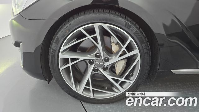 Genesis EQ900 3.3 T-GDI AWD Premiun Luxury 2016 — фото 5