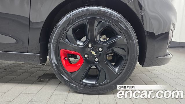 Chevrolet Spark Red Pick Edition 2022 — фото 21