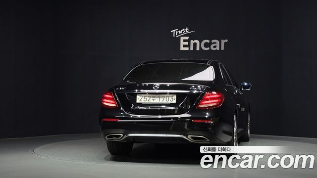 Mercedes-Benz E-Class (W213) E350 4MATIC AMG Line 2019 — фото 4